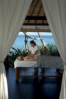 Alila Manggis
