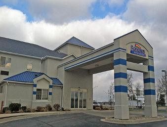 Baymont Inn & Suites Fort Wayne