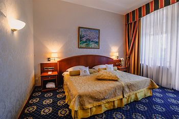Oreanda Premier Hotel