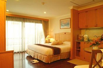 Admiral Suites Bangkok