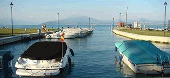 Yachting Hotel Mistral