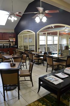 Best Western Plus Tulsa Inn & Suites