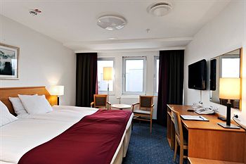 New World Hotel