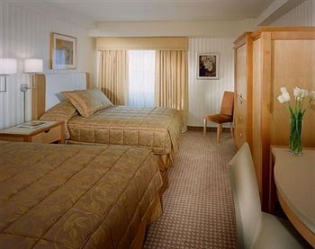 Embassy Suites by Hilton Niagara Falls Fallsview