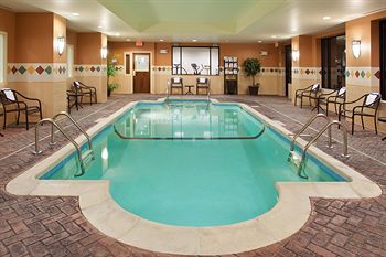Holiday Inn Express Indianapolis Downtown Convention Center