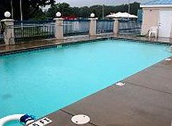 Luxury Suites Pensacola