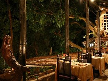 Mago Estate Hotel