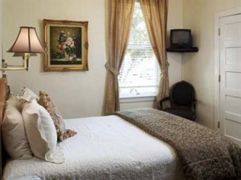 The Washington Square Inn