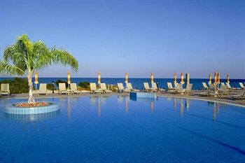 Asterias Beach Hotel