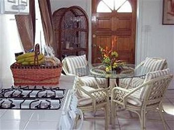 Hillcrest Guest House