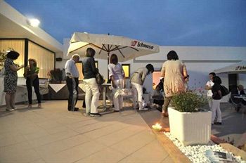 HOTEL LA CORTE