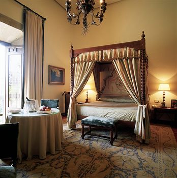 Parador de LeÃ³n