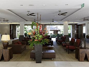 Pullman Palm Cove Sea Temple Resort and Spa