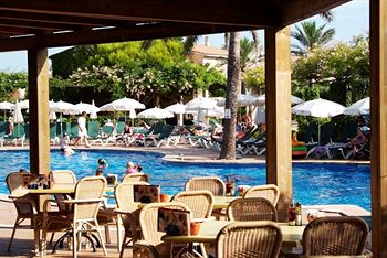 Viva Menorca Aparthotel