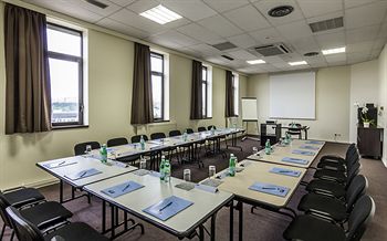 Kyriad Prestige Clermont-Ferrand