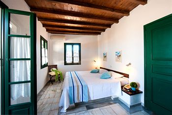 Chroma Paros