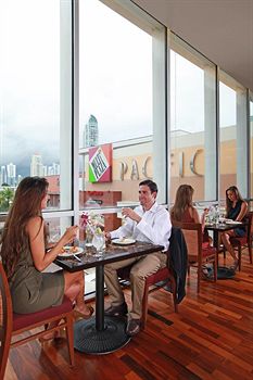 Courtyard by Marriott Panama Multiplaza