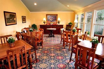 Corinthian Bed And Breakfast