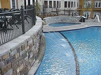 La Tour des Voyageurs - Les Suites Tremblant