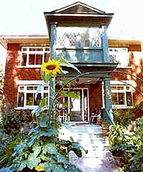 Downtown Bed & Breakfast & Spa