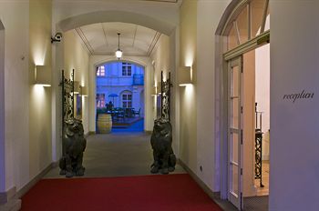 Mamaison Suite Hotel Pachtuv Palace Prague