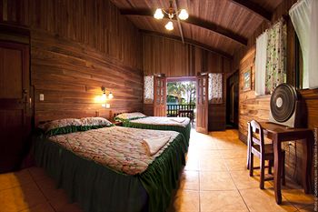 La Perla Negra Beach Resort