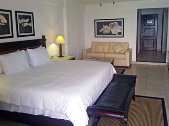 Costa Sur Resort & Spa