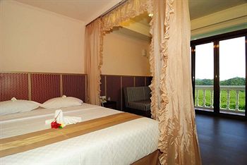 Airai Water Paradise Hotel &amp; Spa