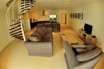 Belmar Oceanfront Apartments