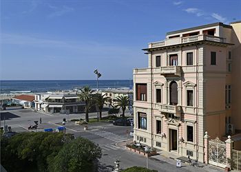 Villa Tina