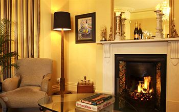 Brooks Guesthouse