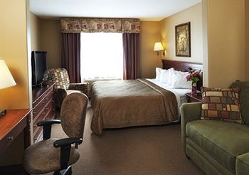Quality Inn & Suites Bayer's Lake