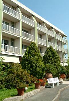 Ghironi Hotel