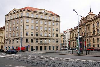 987 Design Prague Hotel