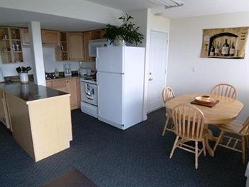 Acker Vacation Homes & Suites