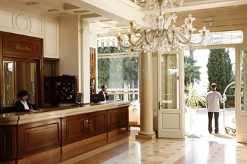 Villa Cortine Palace Hotel