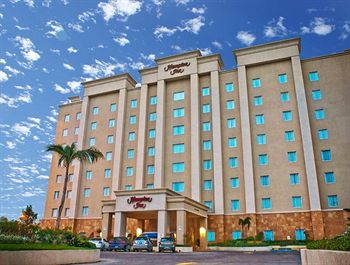 Hampton Inn by Hilton Tampico