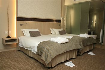 Lombardy Boutique Hotel & Conference Centre