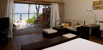 Veligandu Island Resort