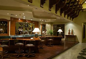 The Gateway Hotel