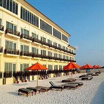Hulhule Island Hotel