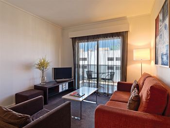 Adina Apartment Hotel Perth, Barrack Plaza