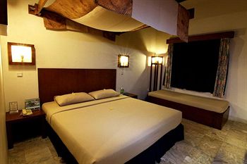 Kuta Lagoon Resort and Pool Villas