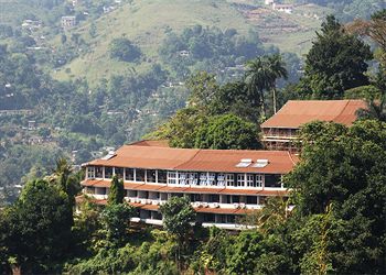 Hotel Hill Top