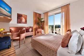 Hotel Concord