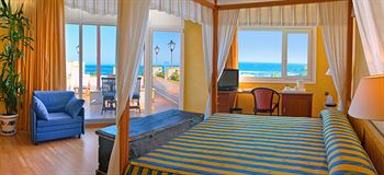 Playalinda Hotel