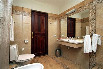 Alexander House Boutique Hotel
