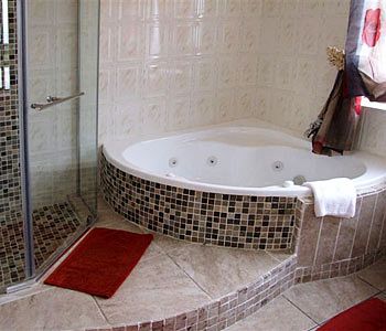 Bluewater Beachfront Guesthouse