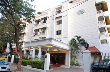 Bangalore International Hotel