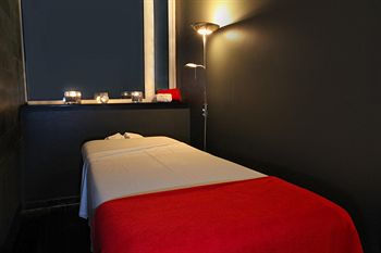 Radisson Acqua Hotel & Spa Concon